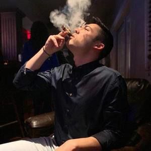 Meet your Posher, Casey